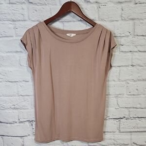 Chic Women's Short Sleeve Top in Taupe